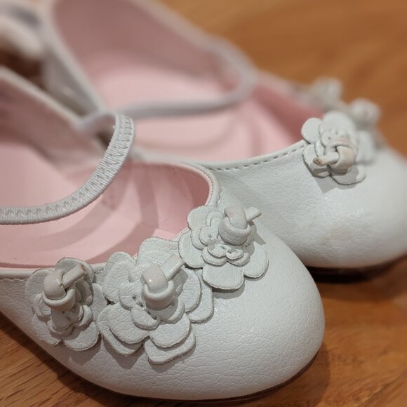 NWT Janie and Jack White Ballet Flats Sz 5 - Picture 6 of 6